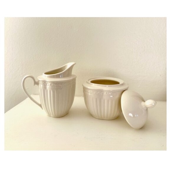 Mikasa Italian Countryside Cream and Sugar Bowl Beautiful Excellent Condition - Picture 4 of 5